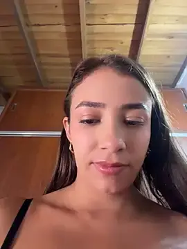 Stripchat Sex Cam of Hall_16