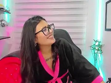 Stripchat Free Porn Cam of Isa_Bonny_
