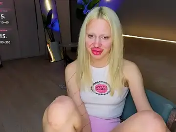 Stripchat Live Sex Cam of Luna_Beverly