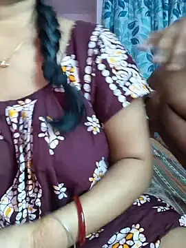 Stripchat Watch Live Sex Cams of MUMTAJ-1