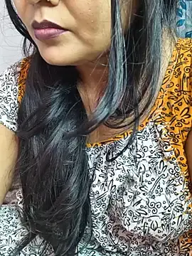 Stripchat Adult Video Chat of MUMTAJ-1