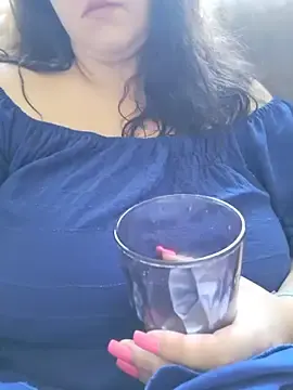 Stripchat Sex Chat of Rozaaaaforyoubigboob