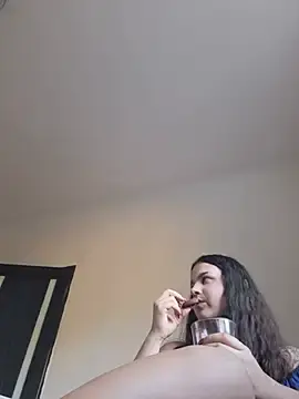 Stripchat Adult Webcam of Rozaaaaforyoubigboob