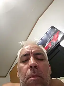 Stripchat Watch Live Sex Cams of Xoc8_