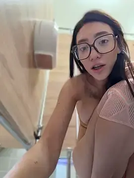 Stripchat Adult Webcam of BallerinaCappuccino_