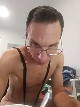 Stripchat Free Live Porn of Sexychefstud11