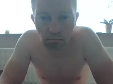 Stripchat Sex Cam of bertolini