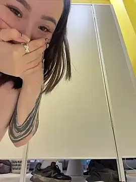 Stripchat Adult Video Chat of Asian_Asami