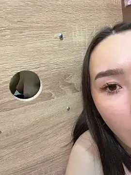 Stripchat Adult Webcams of Asian_Asami