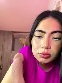 Stripchat Sex Cam of Mia_222