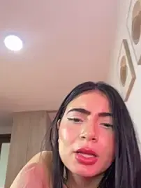 Stripchat Live Sex of Mia_222