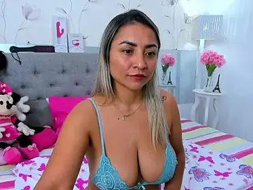 Stripchat Free Live Porn of milf_bigass_