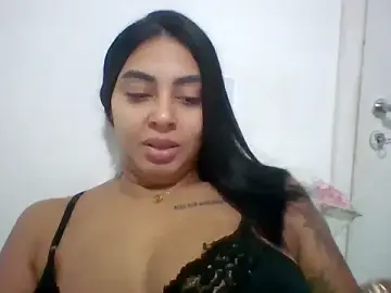 Stripchat Live Sex of Nandinha777