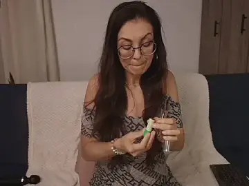 Stripchat Sex Chat of Swetisabella01