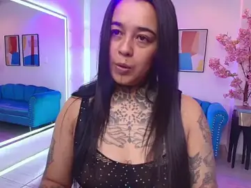 Stripchat Live Porn of Black_roseee