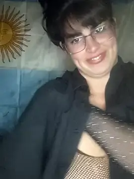 Stripchat Sex Cam of Tuputita11099