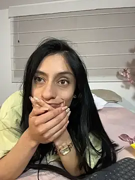Stripchat Nude Webcam of Lucyjoi