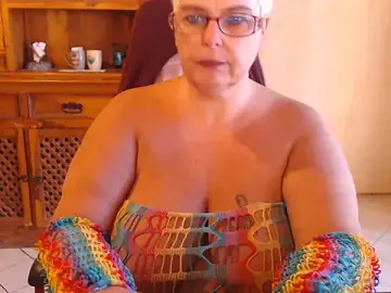 Stripchat Adult Webcam of MISS_LINDAH