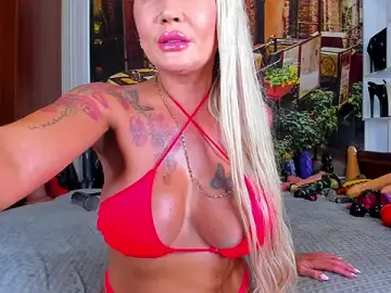 Stripchat Adult Video Chat of NikkaHOTx
