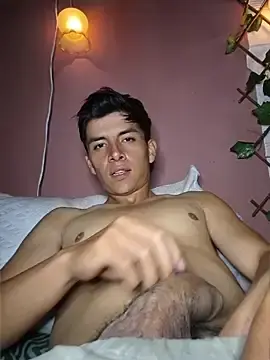 Stripchat Nude Webcam of ZaneHoward