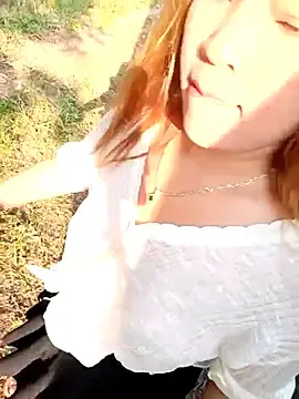Stripchat Adult Webcam of Zenny9