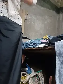 Stripchat Live Sex Cam of Zenny9