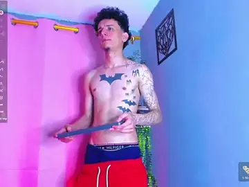 Stripchat Live Sex of TheBatMansion