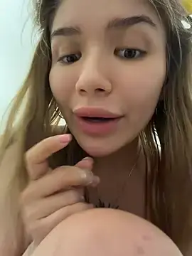 Stripchat Sex Chat of FlashTitsRoyal