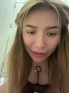 Stripchat Sex Cam of FlashTitsRoyal