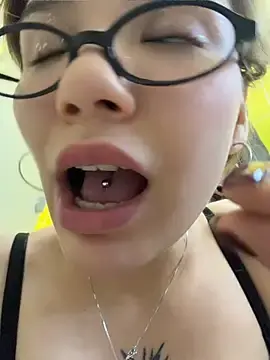 Stripchat Private Sex Chat of FlashTitsRoyal