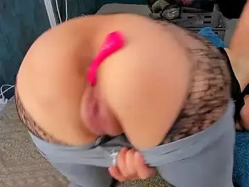 Stripchat Sex Chat of RedAssHottie