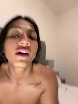 Stripchat Live Sex Cam of cata_777