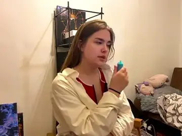 Stripchat Live Sex Cam of FloyKeohane