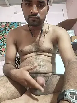 Stripchat Free Porn Cam of Fantasy_King_3939