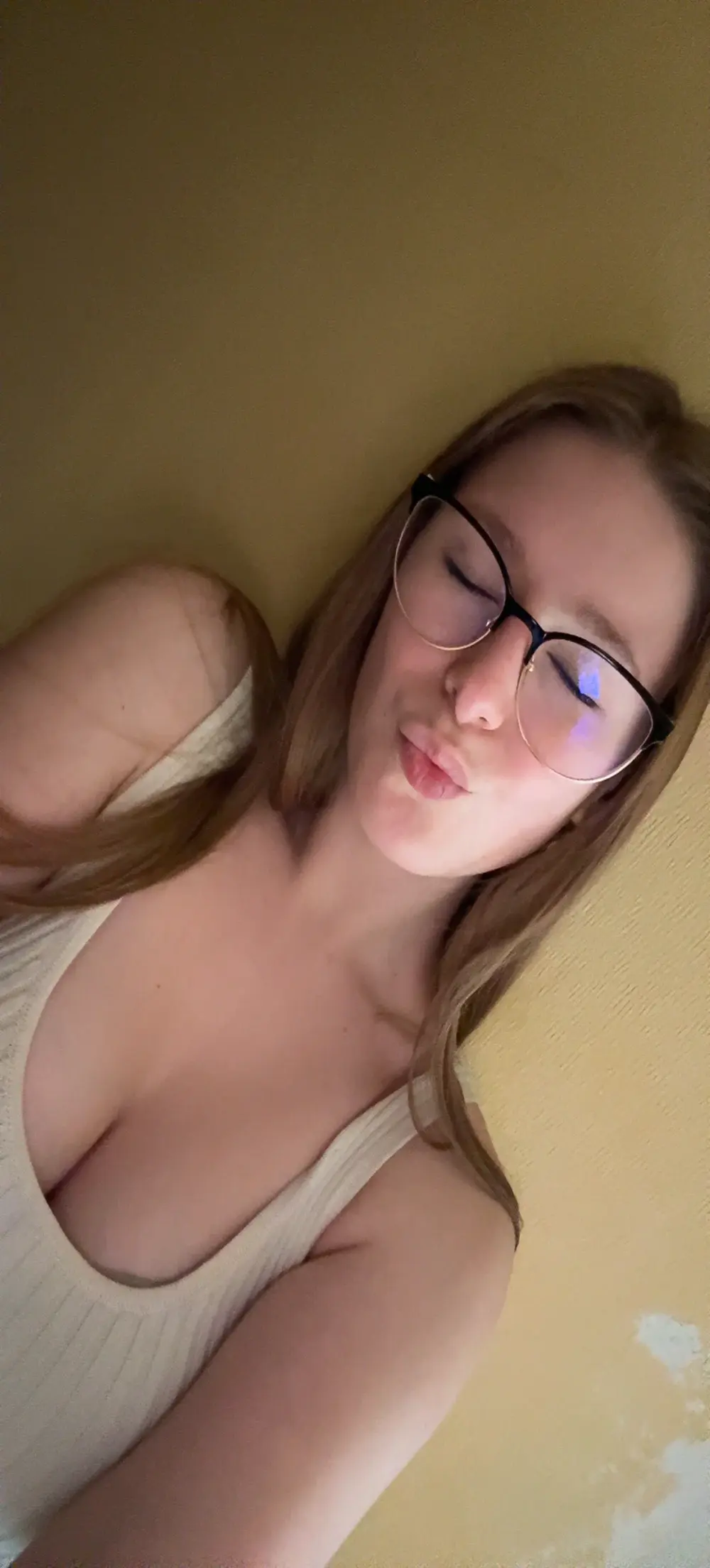 MadyOFF11_12_23