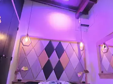 Stripchat Live Sex Cam of SamanthaFerrer_