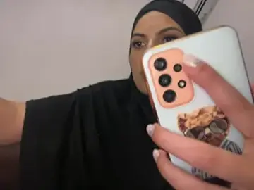 Stripchat Live Sex of GumusGuray