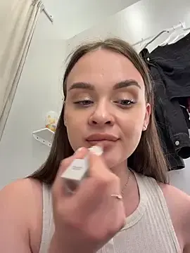 Stripchat Free Live Porn of KristiRich