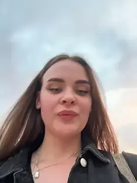 Stripchat Watch Live Sex Cams of KristiRich