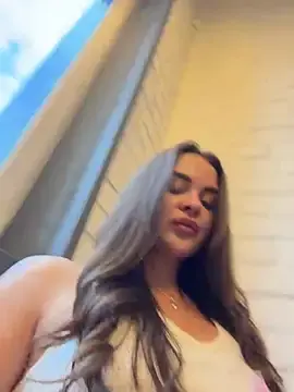 Stripchat Watch Live Sex Cams of KristiRich