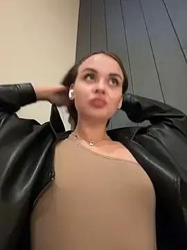 Stripchat Live Sex Cam of KristiRich