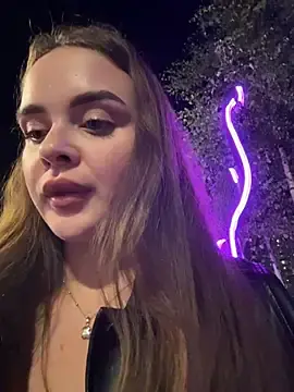 Stripchat Free Live Porn of KristiRich