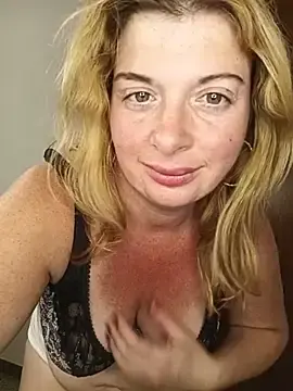 Stripchat Free Porn Cam of Lombada