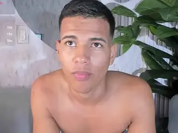 Stripchat Live Sex of Noah_sexhotty