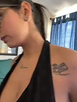 Stripchat Watch Live Sex Cams of charlotte_stevenss_