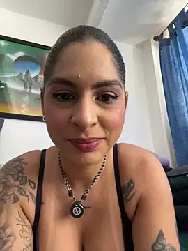 Stripchat Free Porn Cam of charlotte_stevenss_