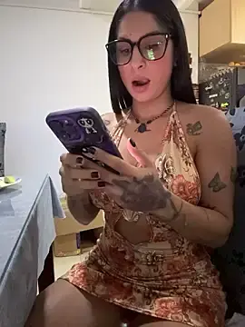 Stripchat Free Porn Cam of charlotte_stevenss_