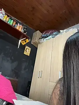 Stripchat Live Sex Cam of charlotte_stevenss_