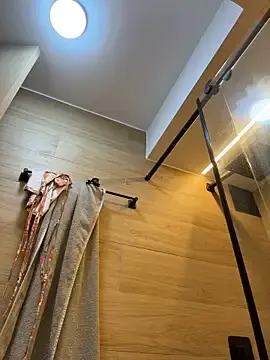 Stripchat Watch Live Sex Cams of charlotte_stevenss_