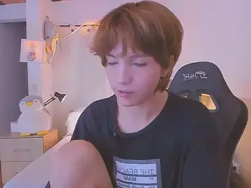 Stripchat Free Porn Cam of Sweet_Allan